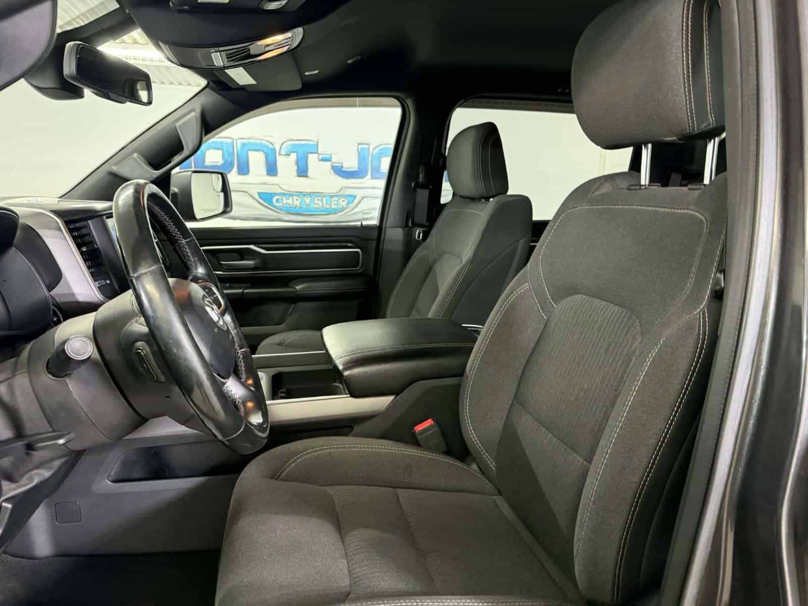 2019 RAM 1500 Big Horn/Lone Star Big Horn - Image 8