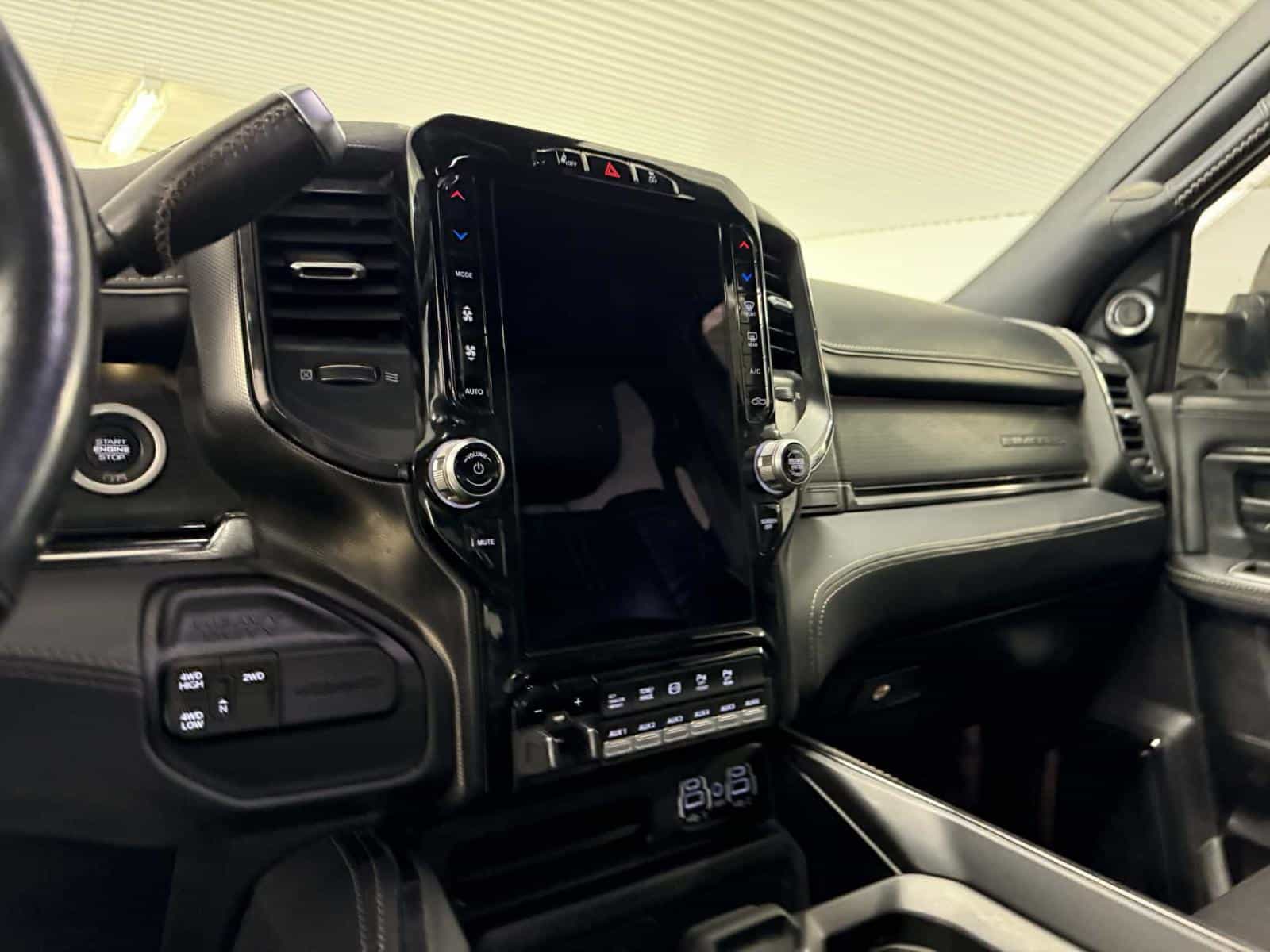 2022 RAM 2500 Limited Limited - Image 8