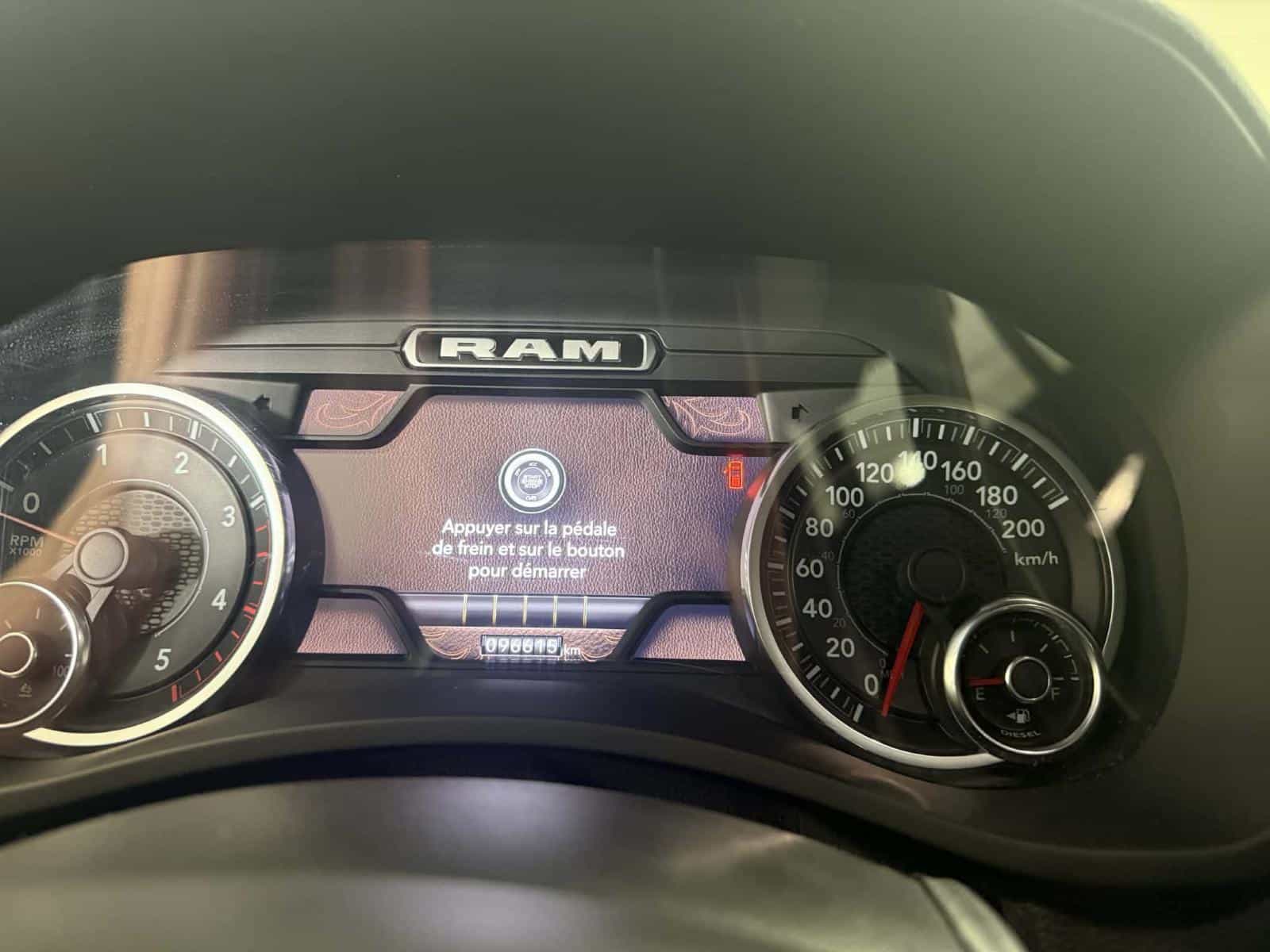 2022 RAM 2500 Laramie - Image 12