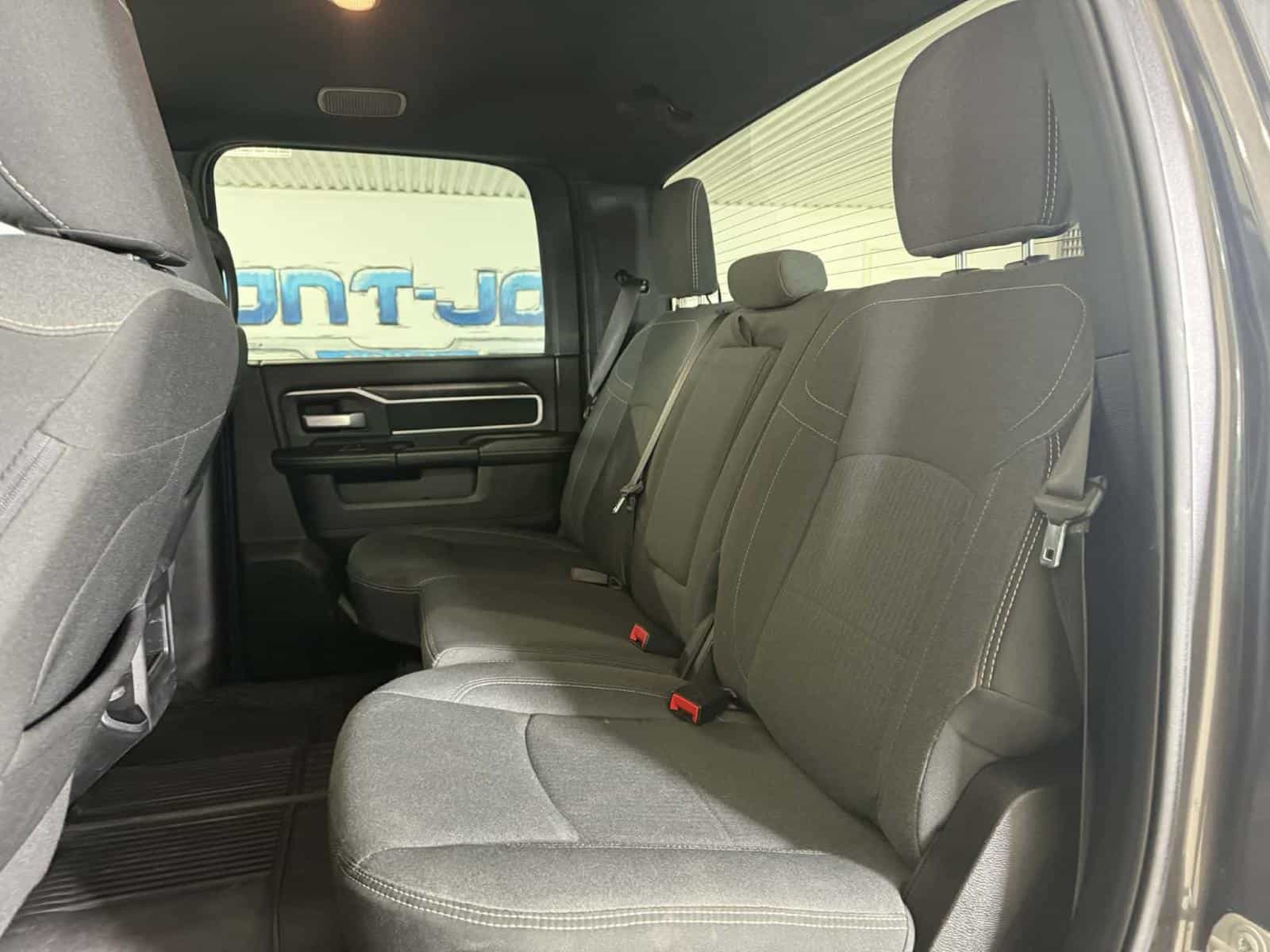 2024 RAM 2500 Big Horn - Image 13