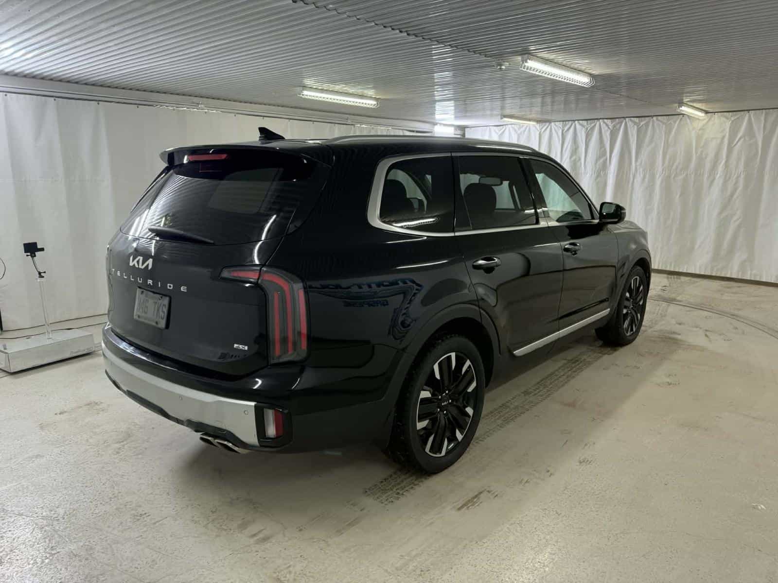 2024 Kia Telluride SX - Image 5