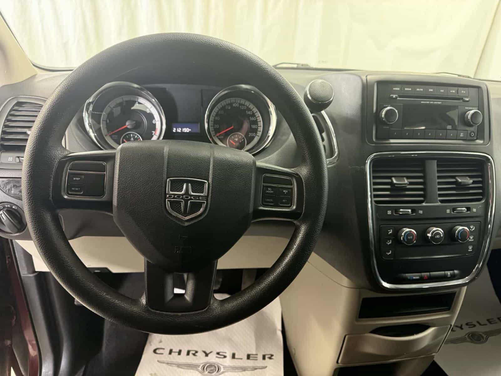 2017 Dodge Grand Cara Canada Value Package - Image 12