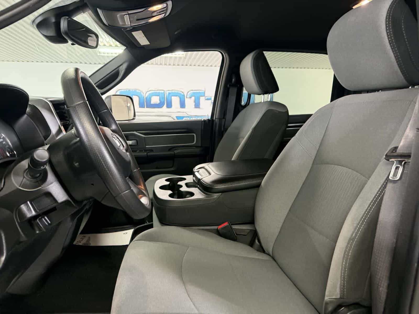 2022 RAM 2500 Big Horn - Image 13