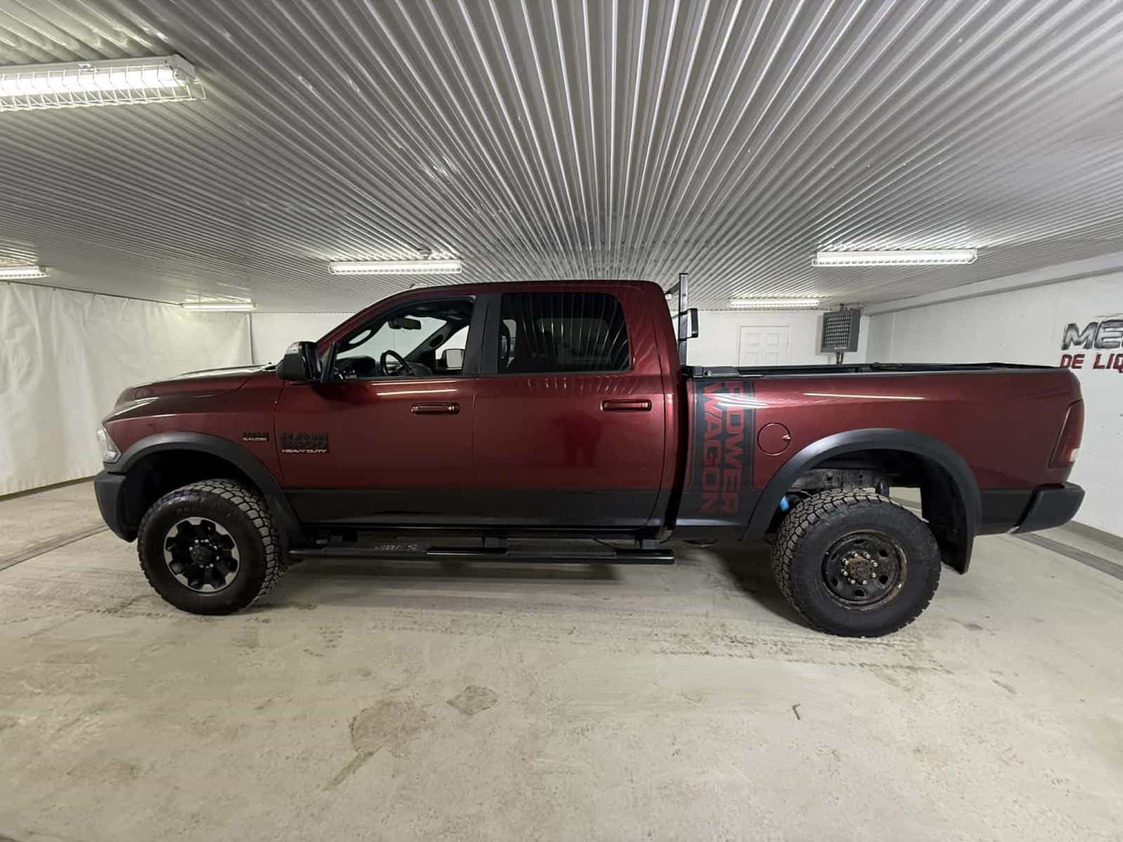 2018 RAM 2500 Powerwagon Power Wagon - Image 2