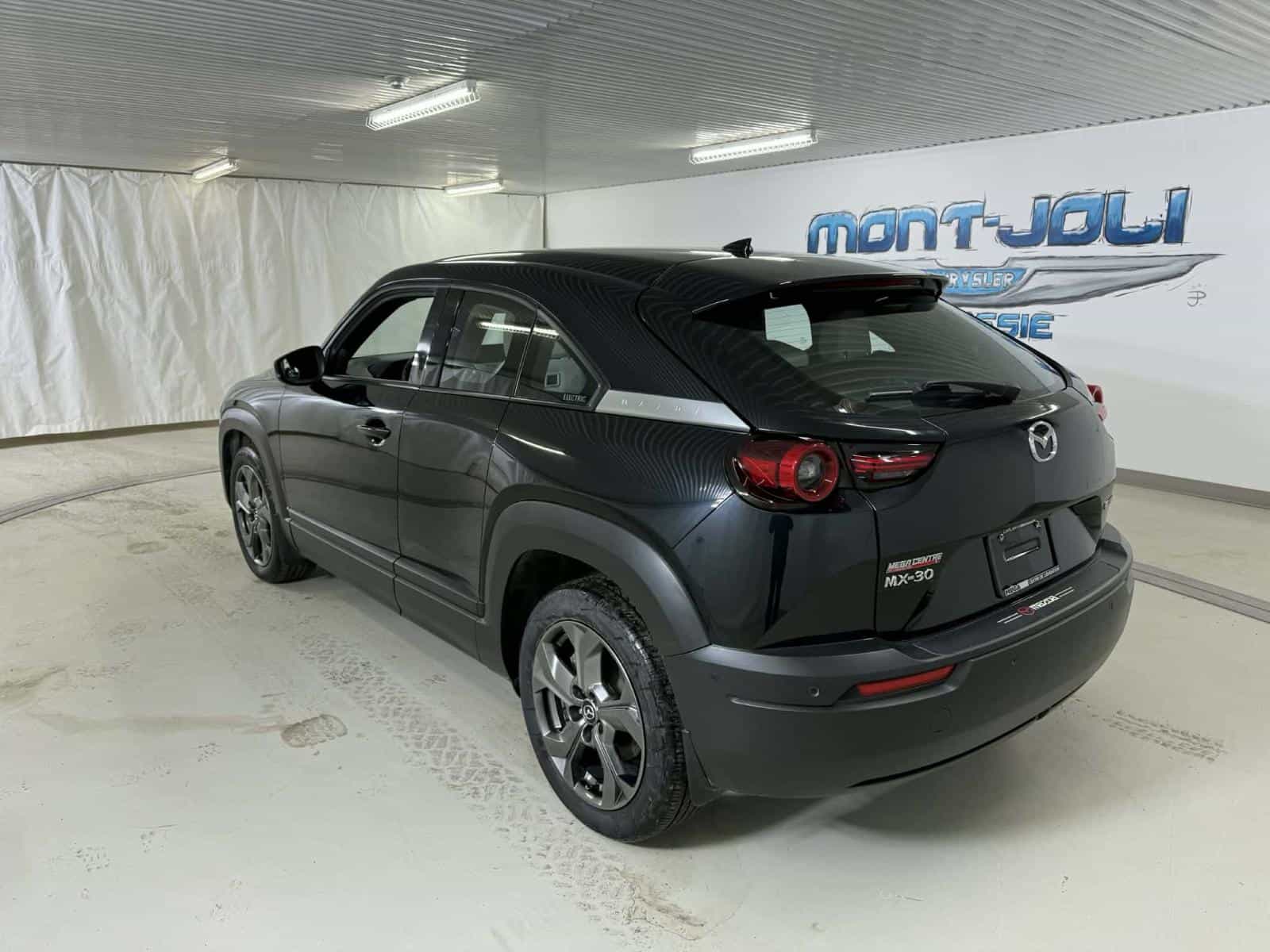 2022 Mazda MX-30 GT - Image 3