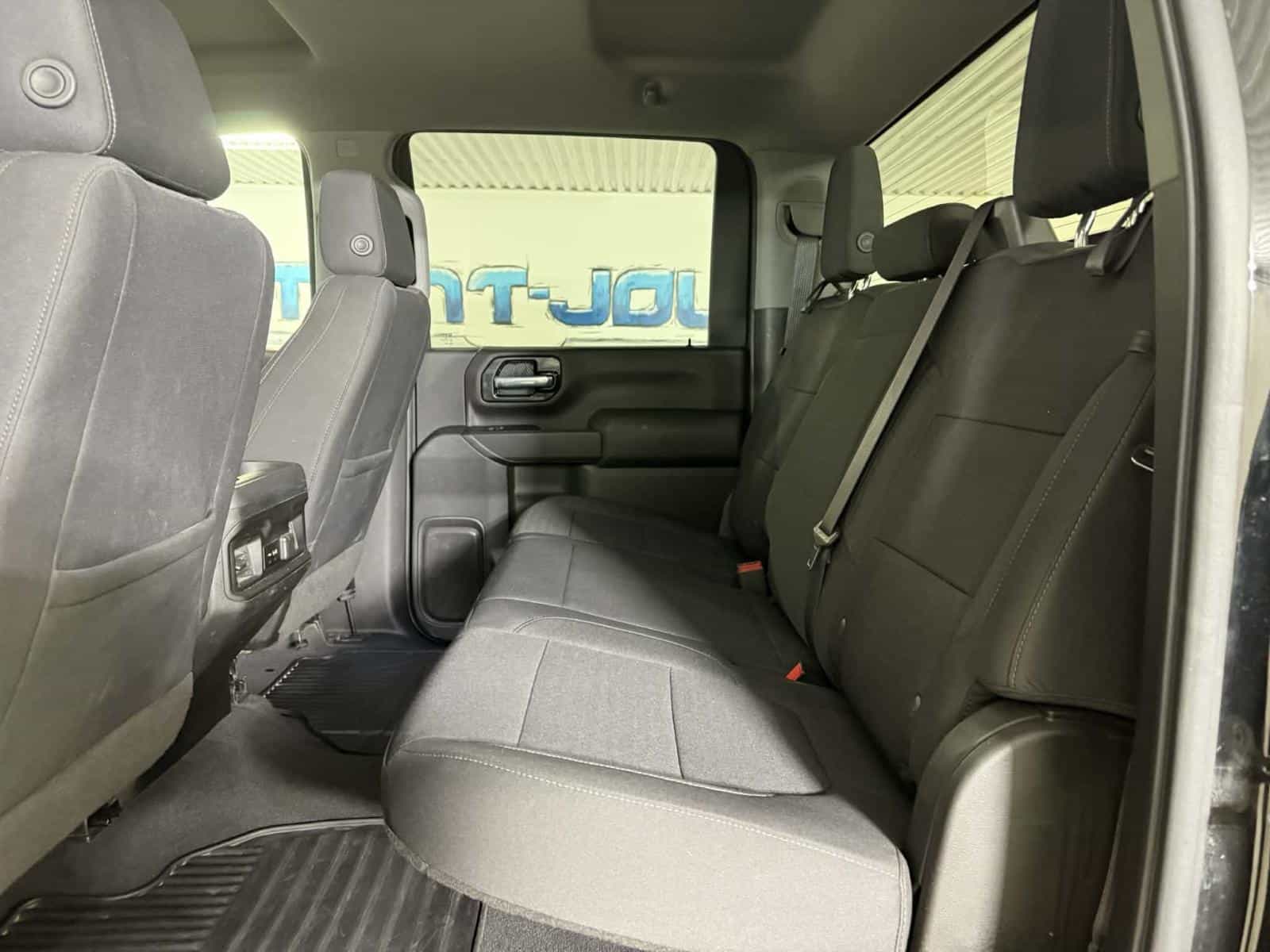 Image 9 Chevrolet Silverado 2500 LT 2021