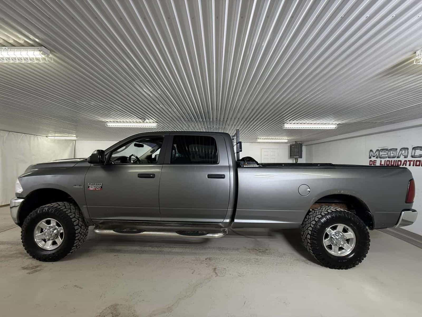 2012 RAM 2500 SLT - Image 2