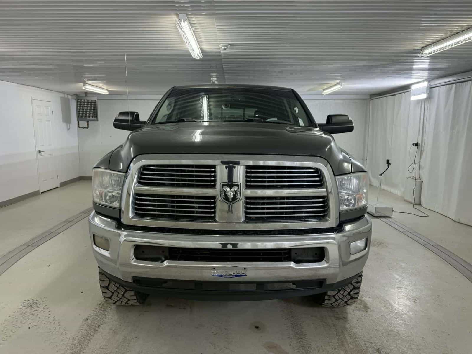 2012 RAM 2500 SLT - Image 8