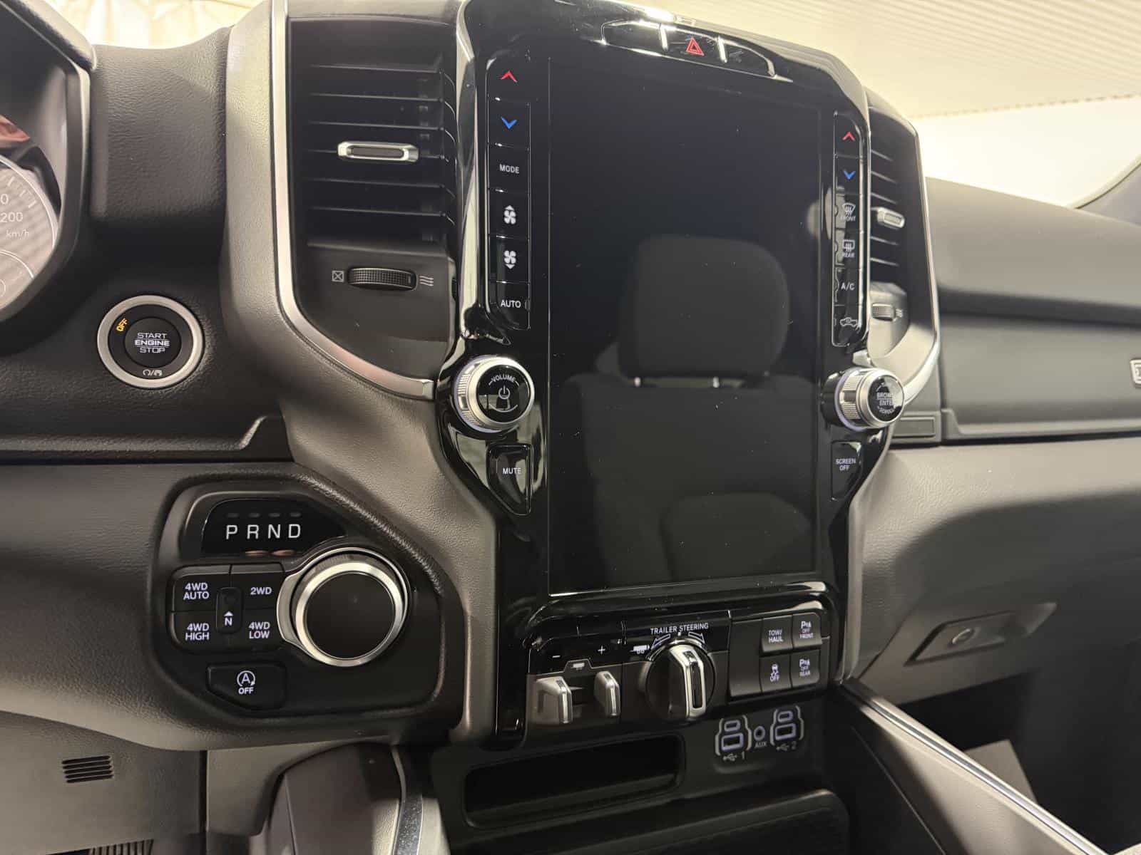 Image 12 RAM 1500 Big Horn 2024