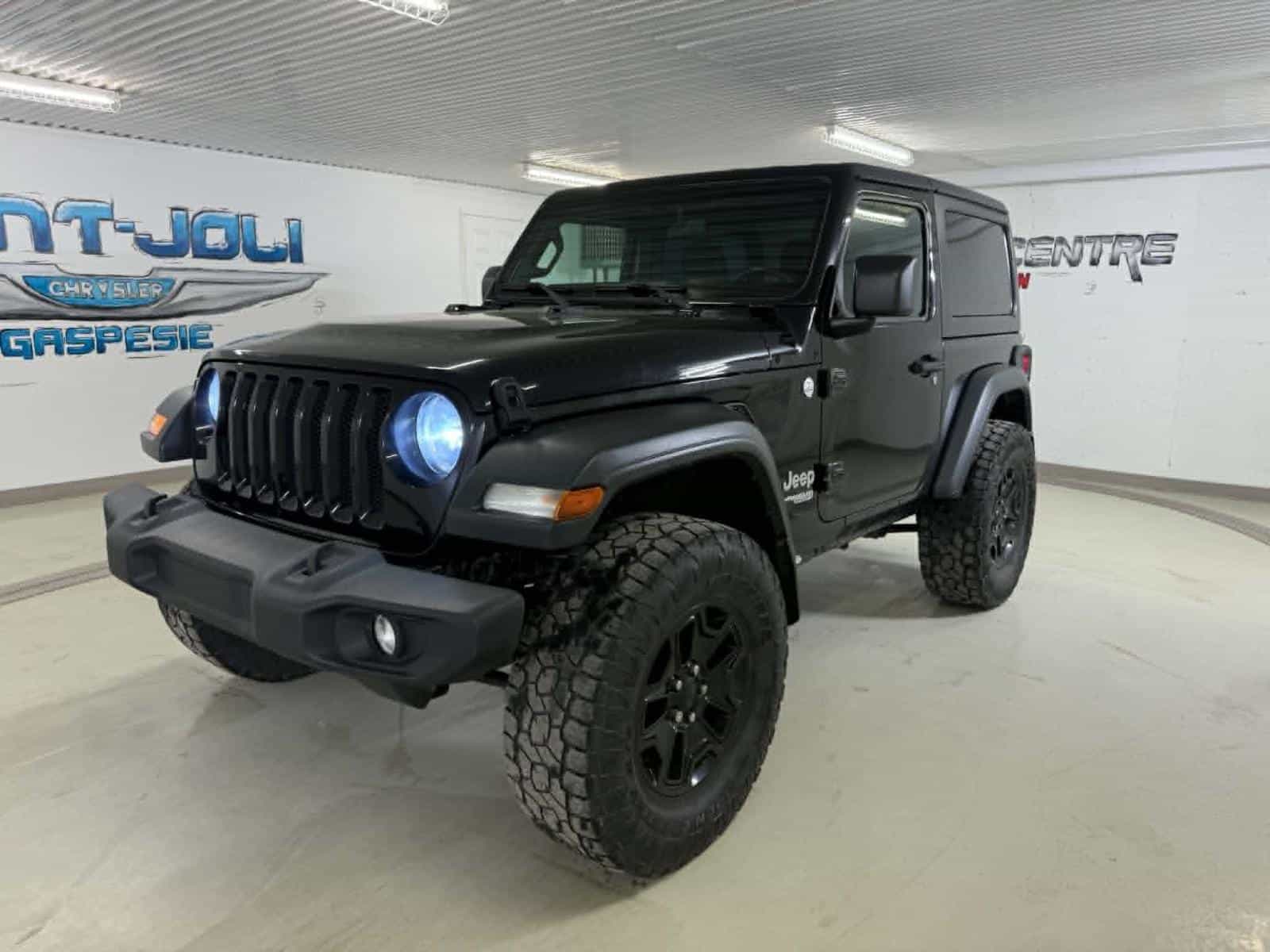 Image 1 Jeep Wrangler Sport 2018