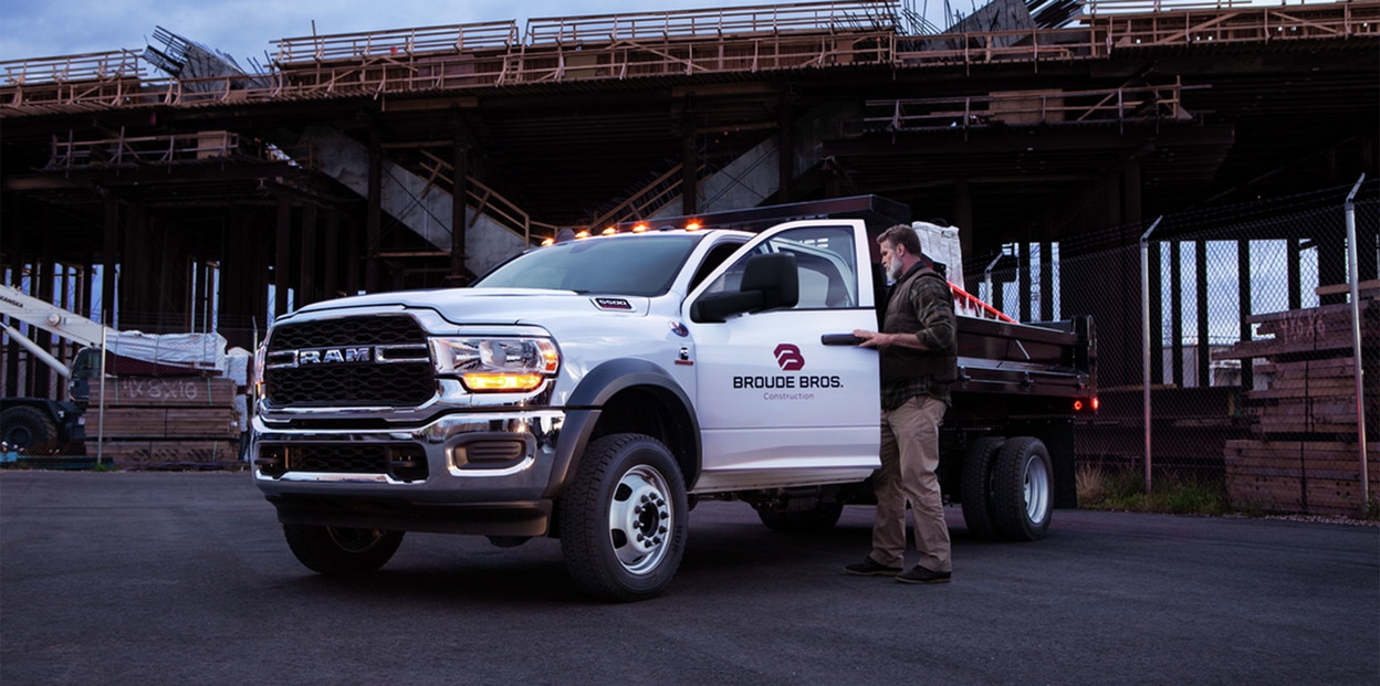2025 Chassis Cab