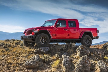 DÉCOUVREZ TOUT DU NOUVEAU CAMION JEEP GLADIATOR ECODIESEL 2021 À VENIR!