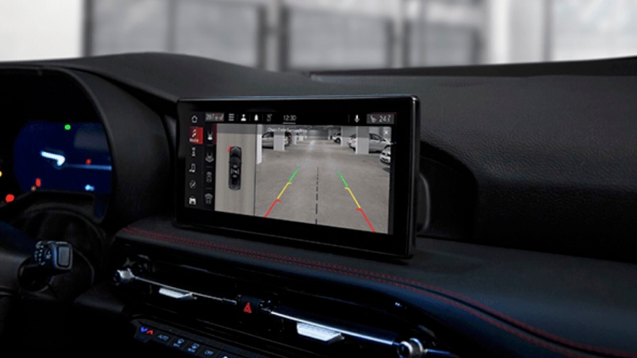 vue du tableau de bord d'un Dodge Hornet PHEV 2025