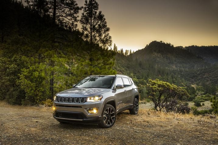 FORD ESCAPE 2018 VS JEEP COMPASS 2018 À QUÉBEC