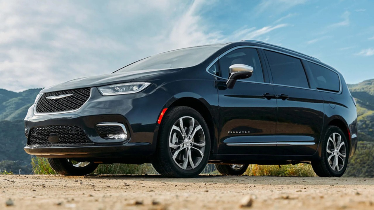 Chrysler Grand Caravan : Prix et fiche technique 2026 – 2025