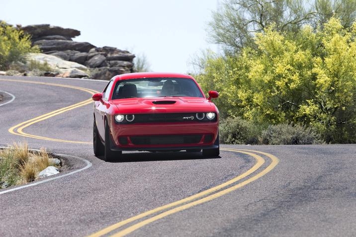 Dodge-Charger-2018